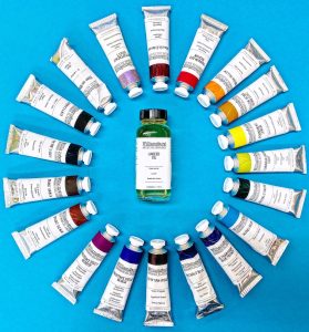 màu acrylic hàng nào tốt